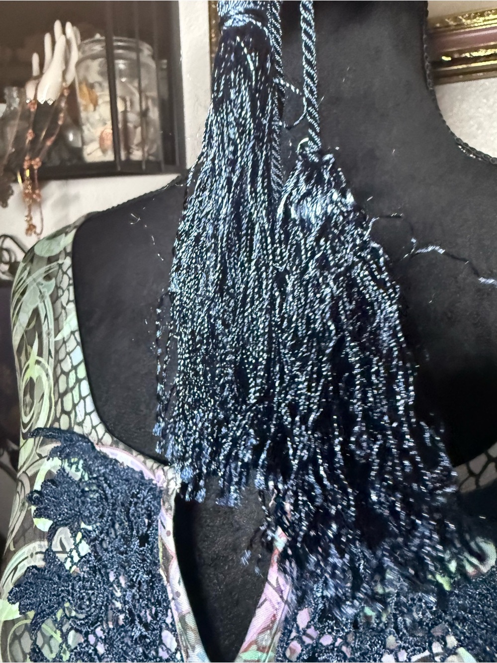 World Unity Boho Paisley Snake Print Tunic Top Lace Trim Tassel •Size L• - Picture 3 of 16